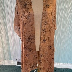 Gold and Navy Floral Print Pearl Kimono